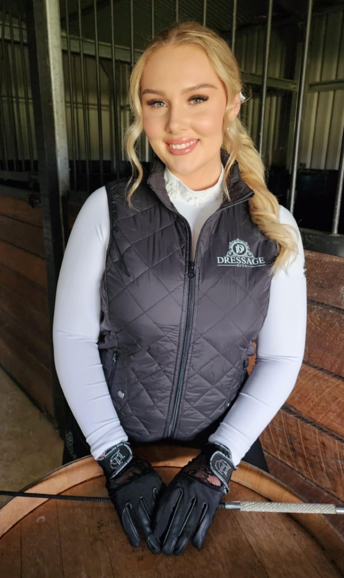 Light weight quilted vest with side pockets