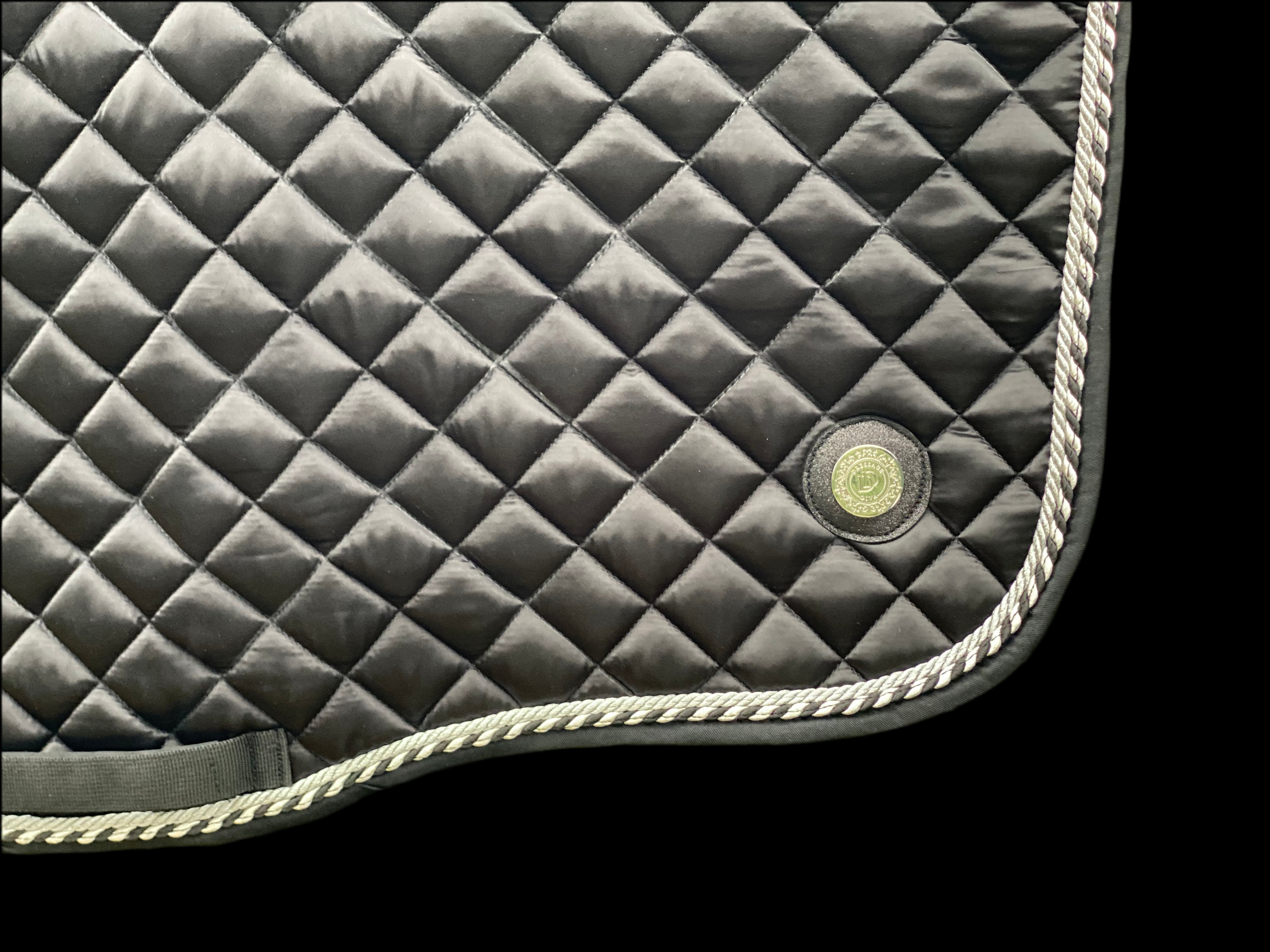 Saddle Pad Black satin