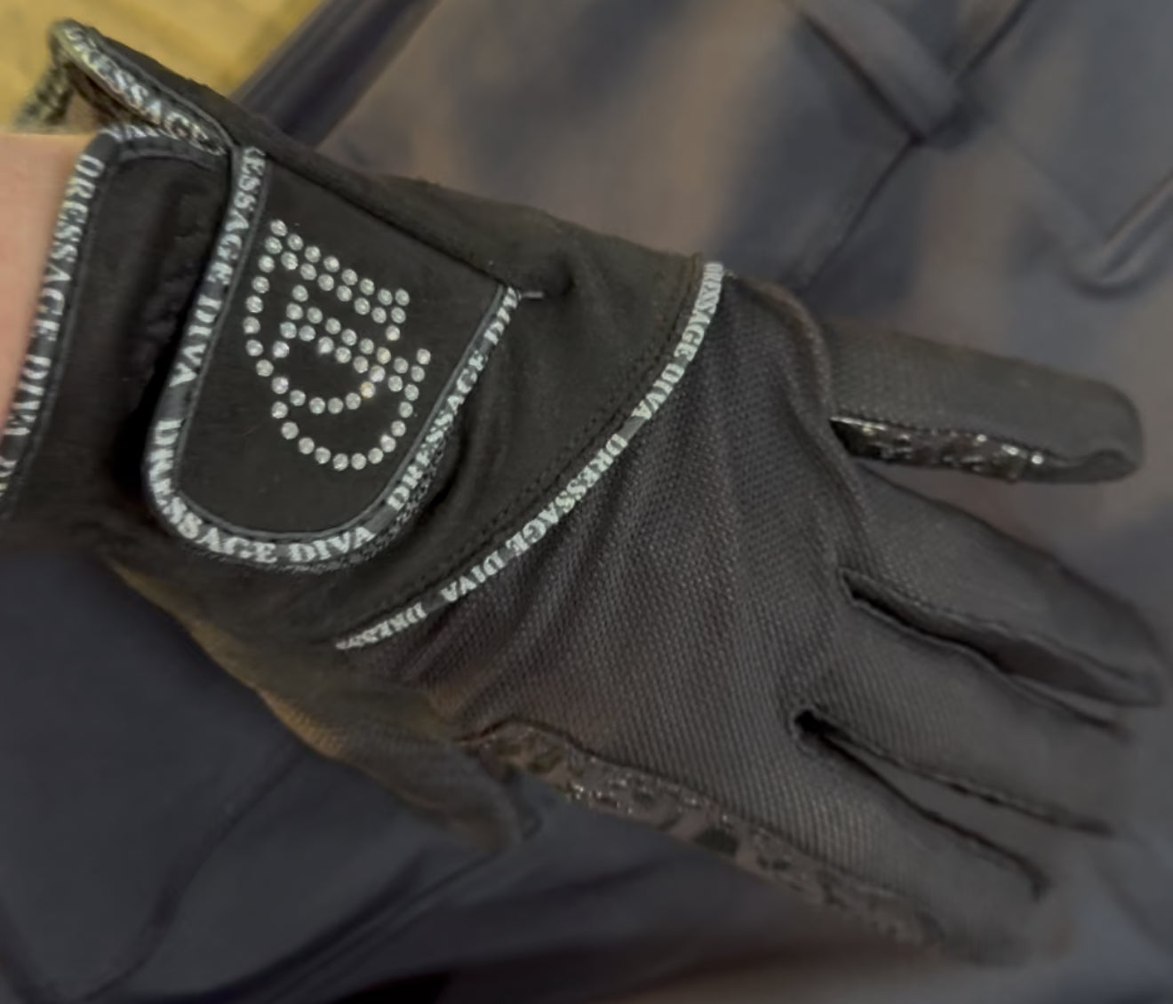 Riding Gloves swirl silicon print and mesh outer layer