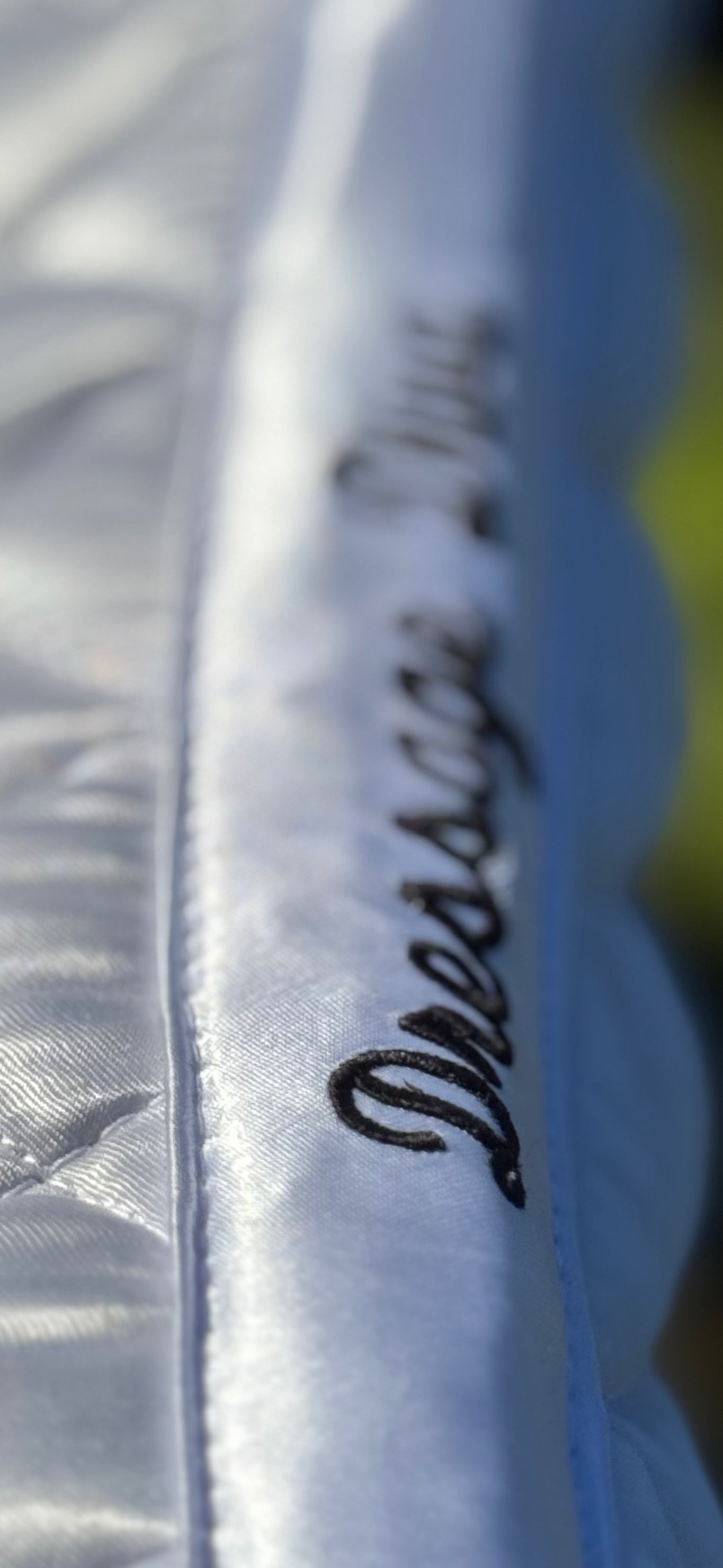 Dressage Competition saddle pad -tWhite Competition Saddle Pad – Silver Satin with Crystal Trim