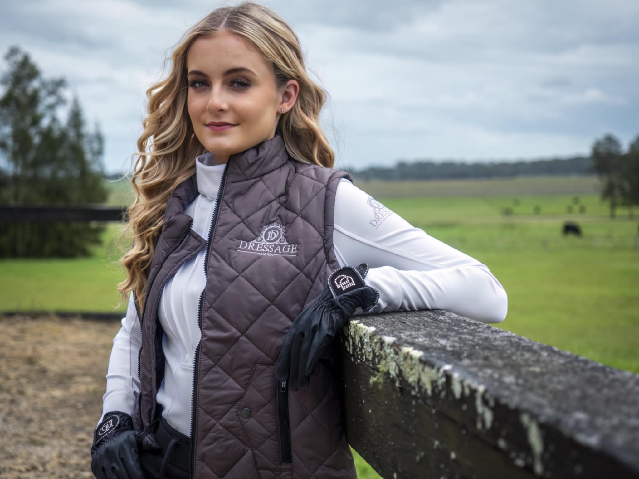 Equestrian vest - Medium weight quilted vest with side pockets